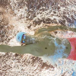 开云网页版-美国骑手凯尔·库克在巴黎奥运会上首次亮相即夺得障碍赛银牌，表现出色。