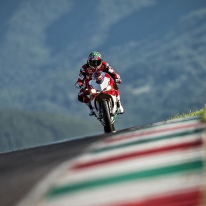 开云平台-英超新星崭露头角，未来之星大放异彩，2021足球未来之星